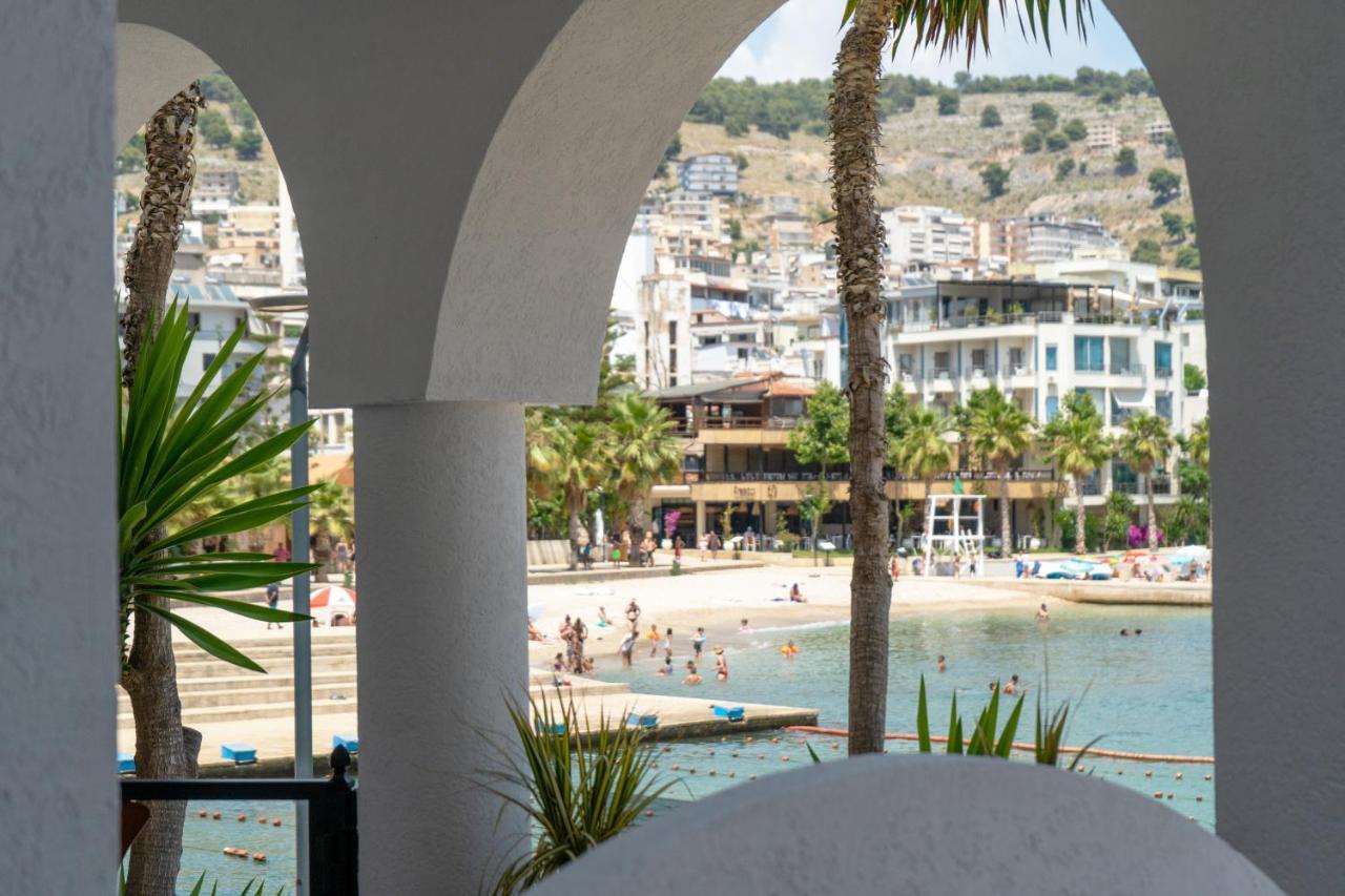 Adam & Eve Suites Sarandë Exterior foto