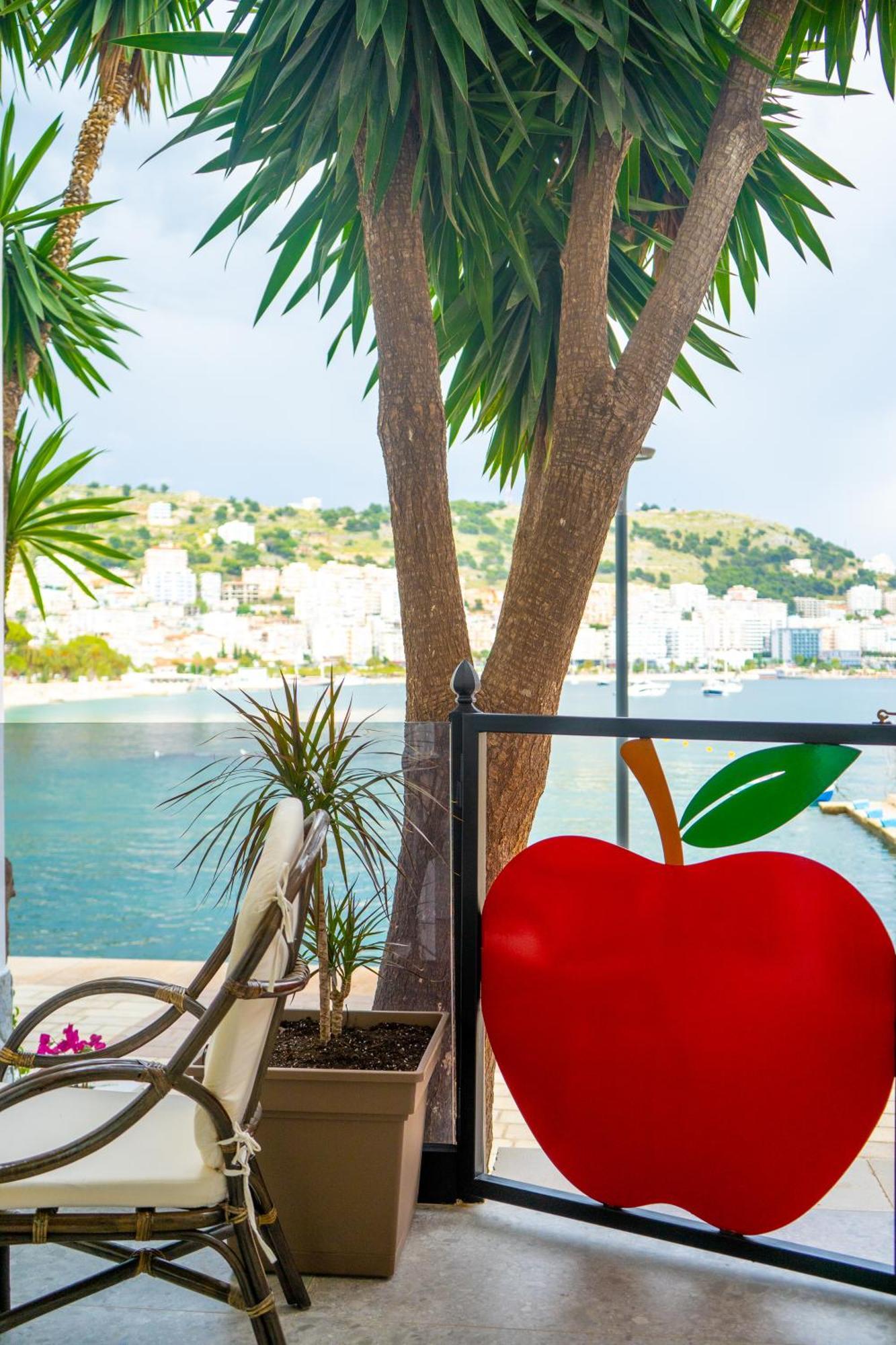 Adam & Eve Suites Sarandë Exterior foto